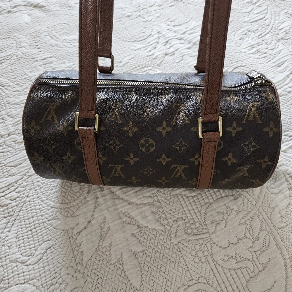 Louis Vuitton Canvas Papillon Handbag Authentic - Picture 3 of 7